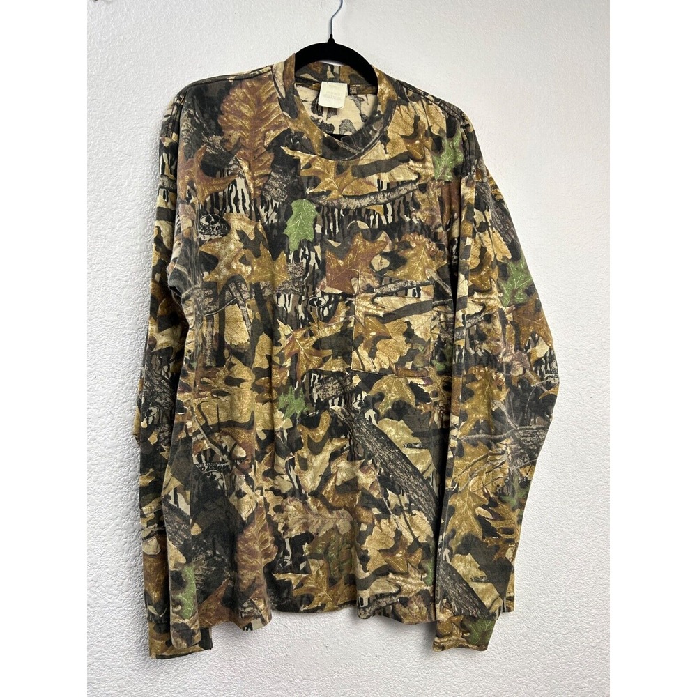 Liberty Mens Size XL Camouflage Long Sleeve T-Shirt Green Vintage Camo Tree Hunt